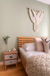 GREEN OASIS - free parking, big balcony, private park