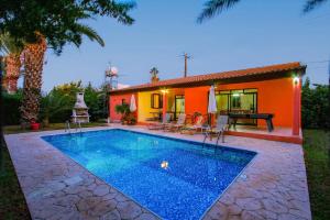 Villa Poppy by Villa Plus