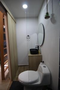 Nueva Tiny House en el Poblado FRN110 By Roots Rentals