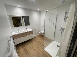 Appartements Chambres d-hotes --La Clairiere aux Chenes-- : photos des chambres