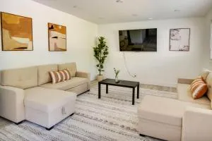 Pet-Friendly Norfolk Retreat about 7 Mi to Beach! - تشيسابيك