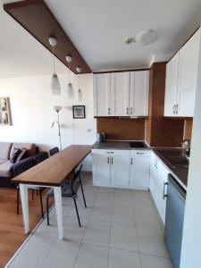 Belvedere 1Bedroom Apartment with Kitchen