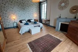 Gîte d'exception avec piscine chauffée pour 12 personnes - Cantal - Trancis