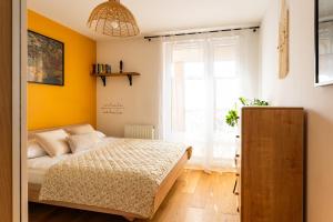 GREEN OASIS - free parking, big balcony, private park