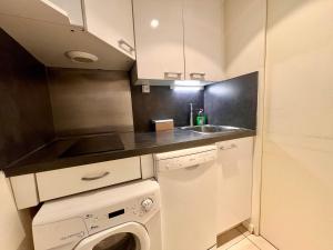 A043-Functional Studio Downtown Cannes