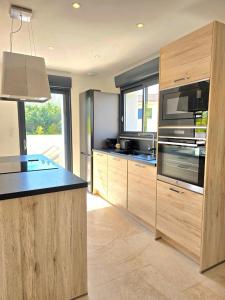 Lecrin dAndréa - à 20min de la mer et 5min du centre, parking privé - By AURAconciergerie