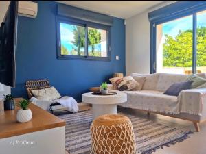 Lecrin dAndréa - à 20min de la mer et 5min du centre, parking privé - By AURAconciergerie