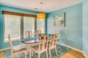 Cozy North Myrtle Beach Home 3 Blocks to Ocean!