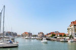 Appartements Bel appartement en plein centre de Cabourg : photos des chambres