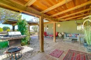 Pet-Friendly Las Cruces Home with Private Pool - 特鲁斯康西昆西斯