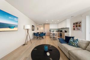 The Sapphire Nest - Spectacular Rooftop Amenities Ocean views 2BR