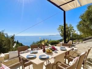 Villa Kaminaki Panorama with private pool by DadoVillas