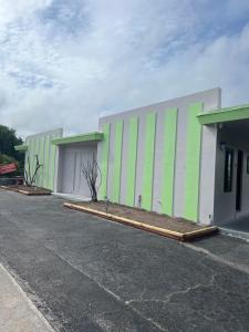 Vacation Inn motel - FT Lauderdale Airport and Cruise port