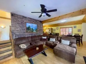 Cabin 7 sleeps 8 BEAUTIFUL BOULDER BAY, BIG BEAR - Boulder Bay