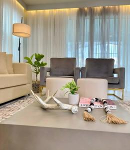 Summer Luxury in this Gorgeous 6 Bedroom Pool Home