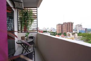 Urban Suite with Style and Views