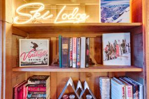 Near Skiing and Hiking Dog-Friendly Big Bear Cabin