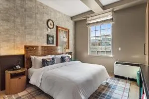 Hotel Indigo Baton Rouge Downtown by IHG