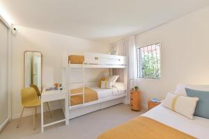 Red Rocks by VillaGranCanaria