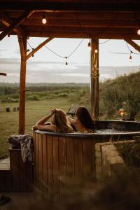 GlinCa Blisko Natury - domek z jacuzzi