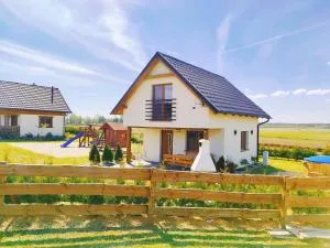 Domek u Lipków na Kaszubach "Oliś" JACUZZI - 科希切日纳