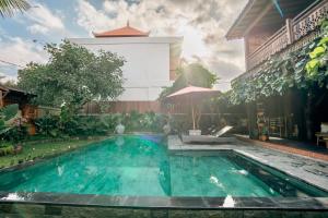 Indulge in the Serenity of Bali at Rumah Elfi