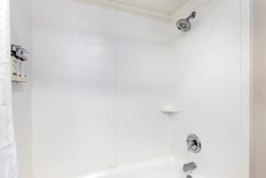 Standard Room room in Holiday Inn Express & Suites Kings Mountain - Shelby Area an IHG Hotel