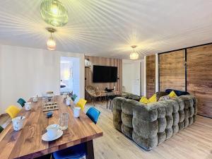 Appartement rénové 3P cabine - Ski aux pieds - Centre station - WIFI - FR-1-267-301