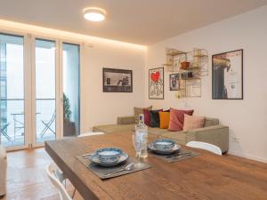 Luxury apartment - Principe Eugenio 3 - 4 piano