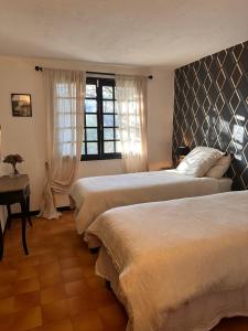 Sejours chez l'habitant Bastide Aina SPA et piscine : photos des chambres