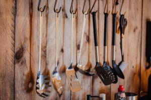 Luxe safaritent op watersportcamping