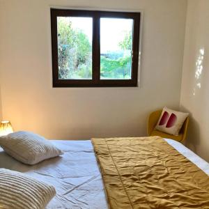 Maisons de vacances La Causeuse : Maison 1 Chambre