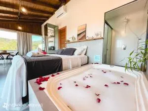 Vivendo Bombinhas - Suites com Hidromassagem - 布卢梅瑙