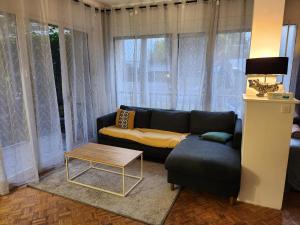 Charming Studio with Garden in Neuilly-sur-Seine