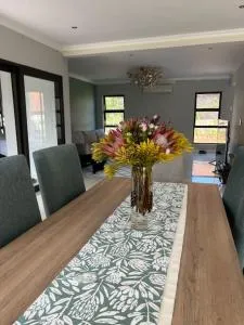 Zimbali Oasis Retreat - Egolomi