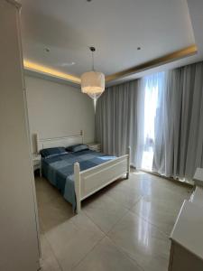 Lake view apartment in new Cairo