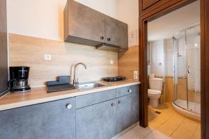 New Sun and Sea Apartment in a 4 acres garden