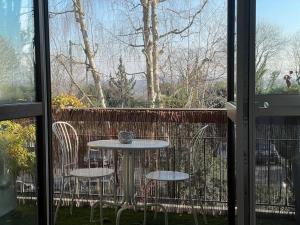 Au Milieu des Arbres