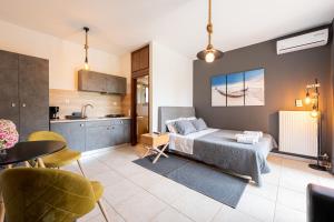 New Sun and Sea Apartment in a 4 acres garden