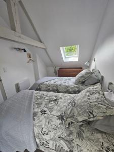 Maisons de vacances Ker Adele, longere cosy au coeur d-un bois : photos des chambres