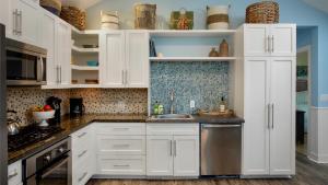 Queen of Louisa by Last Key Realty