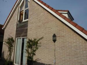 Bungalow in Breskens near Beach & Lighthouse