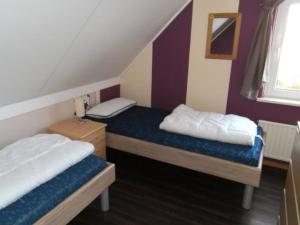 Lovely bungalow with garden