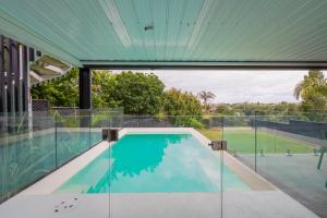 Stunning Poolside Residence - Prázdninové domy, Auckland