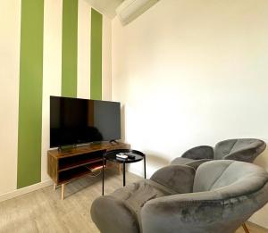 Apartment-Navigli-House of Mirrors