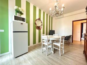 Apartment-Navigli-House of Mirrors