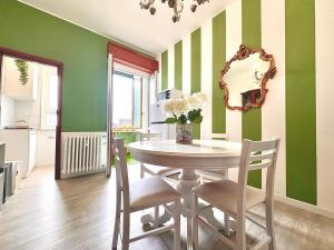 Apartment-Navigli-House of Mirrors