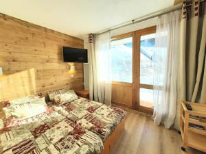 Residence - Studio 421