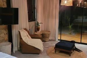 Divino Chalé em Condomínio Ecológico