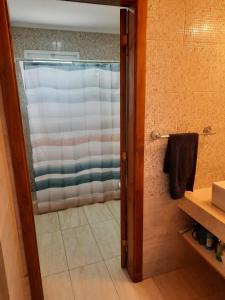 Necochea-Casa para hasta 4 personas!